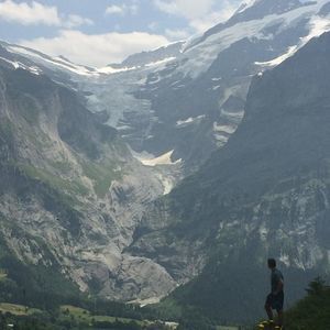 Meet your Posher, Robert